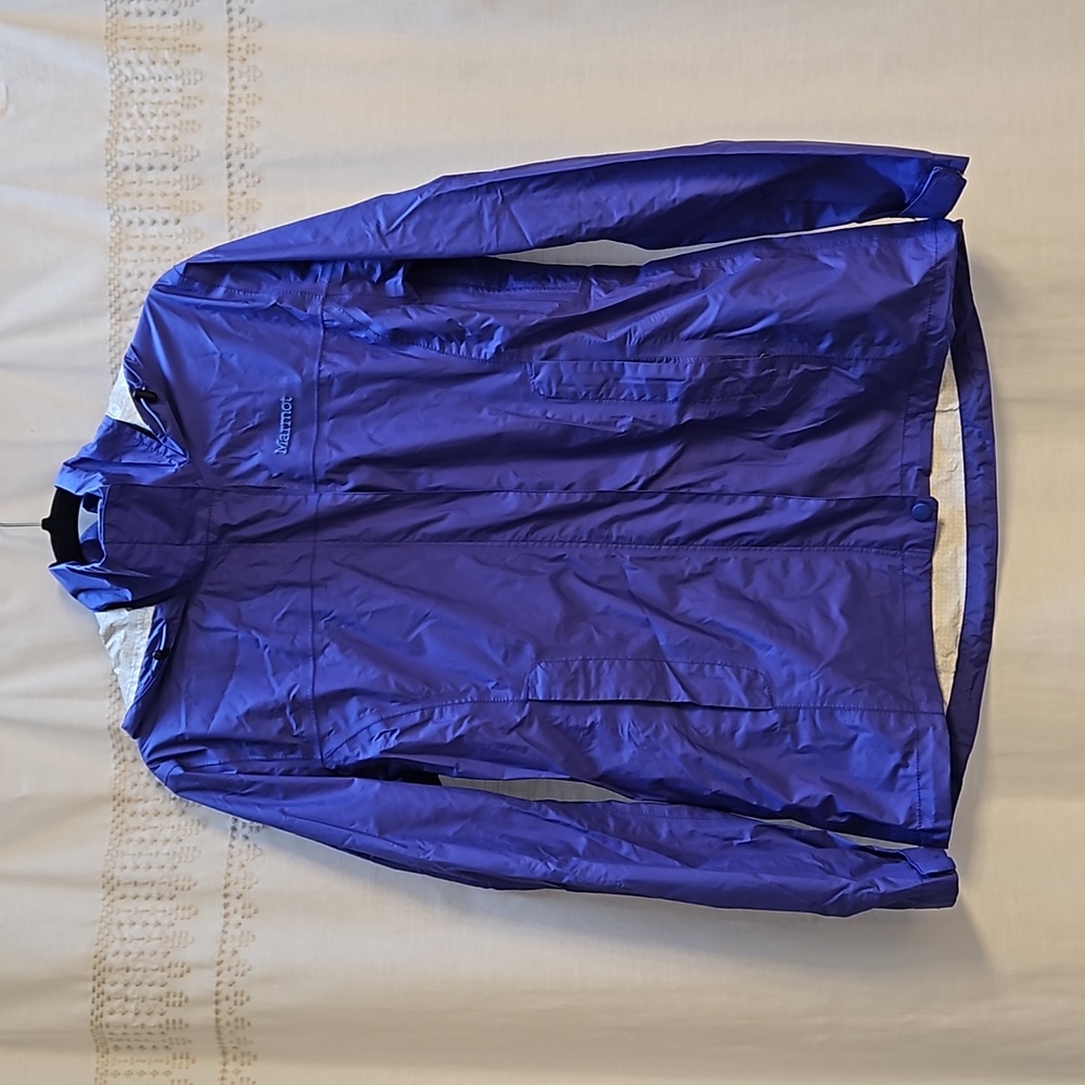EUC Marmot Rain Shell